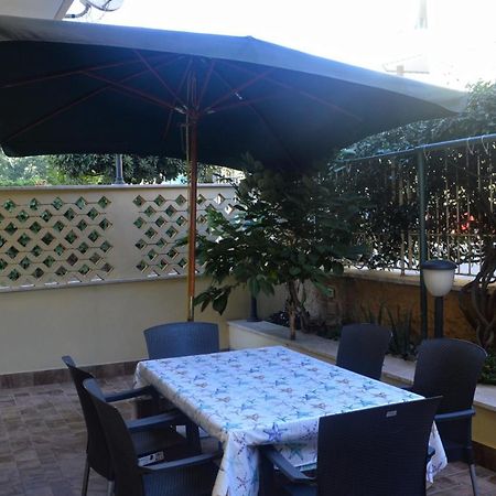Appartamento In Via Calvi Lido di Ostia Eksteriør billede